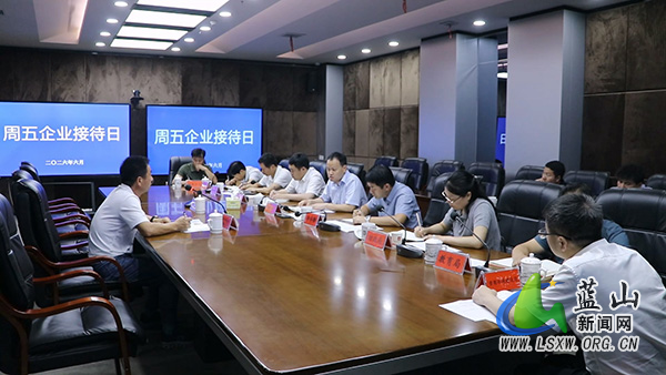 我县举行