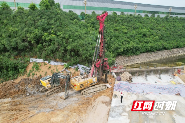 6640b1e4825f408a94643bfc6a94164d_副本.jpg 6640b1e4825f408a94643bfc6a94164d_副本.jpg
